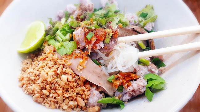 Opinii despre เลือดหมูบ้านแม่ศรี în อำเภอบางละมุง - การบริการอาหารและที่พัก