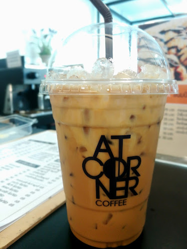 AT CORNER 1 สาขาโรงพยาบาลพริ้นซ์ปากน้ำโพ 1