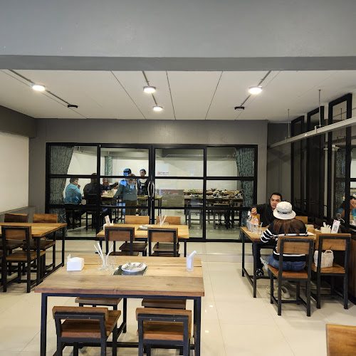 924 ซอย8 ตำบล คอหงส์ อำเภอหาดใหญ่ สงขลา 90110