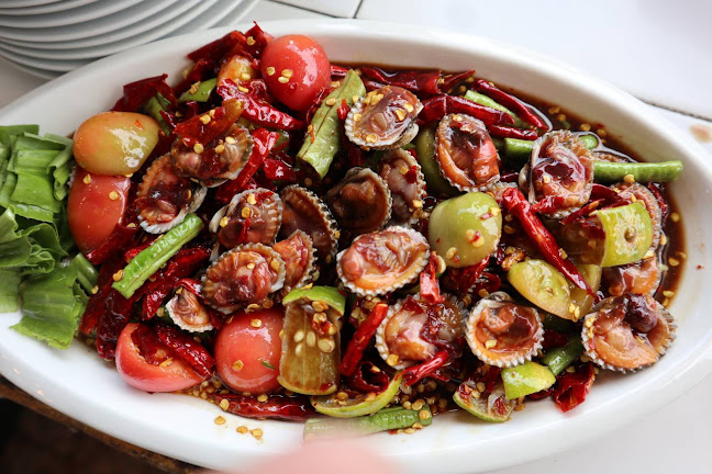 Opinii despre ตำเหลาข้าวเหนียว în อำเภอบางละมุง - การบริการอาหารและที่พัก