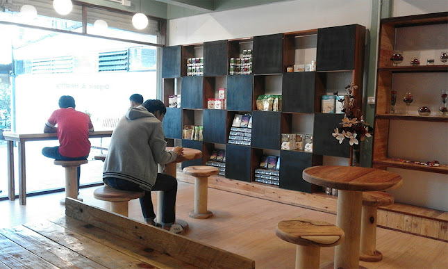 ร้าน บูรยา ช็อป