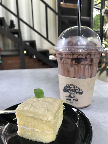 ร้านลำไย คาเฟ่ (LAMYAI CAFE')