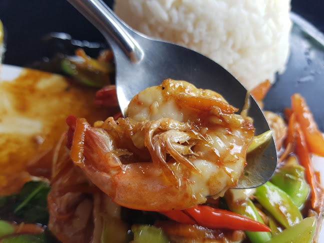 ร้านอาหารเจ๊เตือน - การบริการอาหารและที่พัก