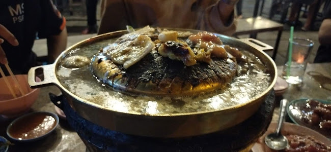 Comentarii opinii despre ร้านจิ้มจุ่มมุมตึก