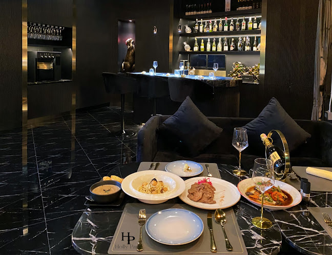 Comentarii opinii despre Otter in the rain