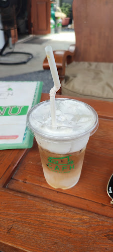 8 21 ซอยเจ้าฟ้า53 ตำบล ฉลอง อำเภอเมืองภูเก็ต ภูเก็ต 83130