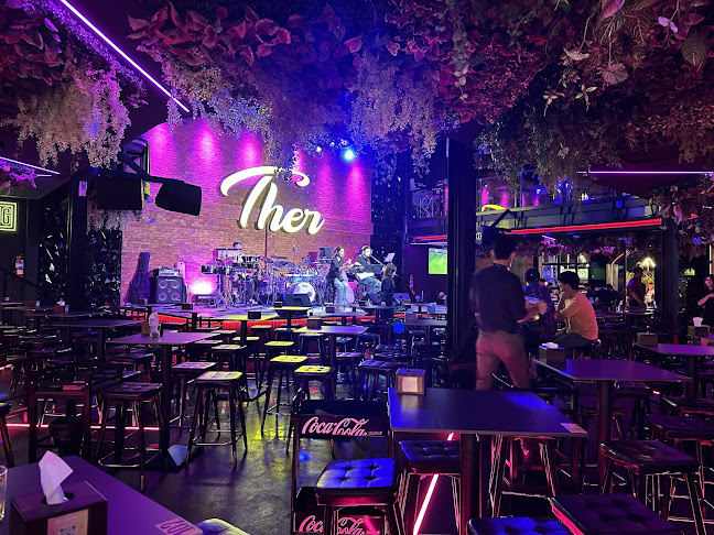 58 ถ. อ๋องซิมผ่าย ตำบลตลาดใหญ่ อำเภอเมืองภูเก็ต ภูเก็ต 83000