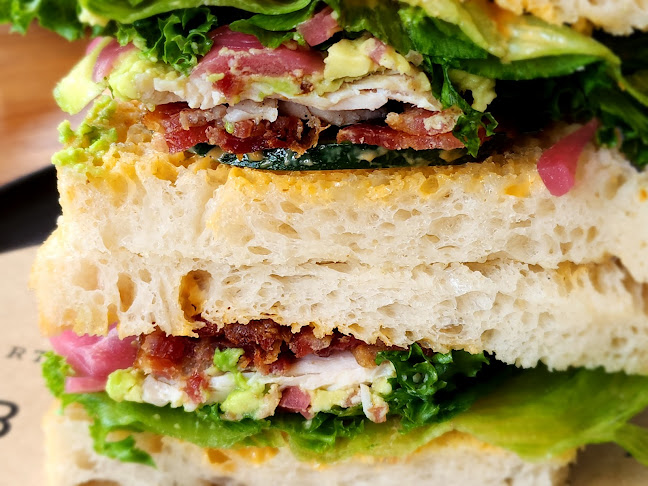 BARTELS Blue Tree - Sourdough Sandwiches & Juicery - การบริการอาหารและที่พัก