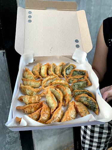 gii-gii gyoza - การบริการอาหารและที่พัก