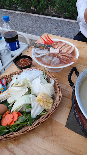 ริมน้ำ หมูกระทะ โคราช Rimnam Mugrata Korat - เมือง