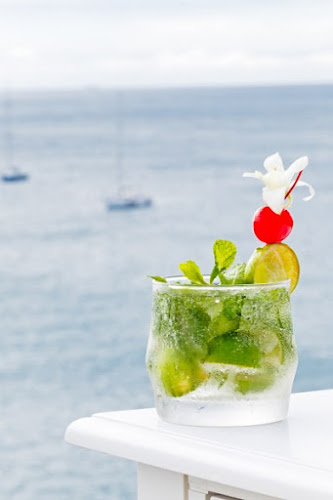 Comentarii opinii despre Living Room Restaurant