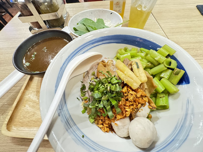 Comentarii opinii despre Charm Boat Noodles