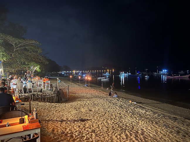 Jelly Nuts2 - การบริการอาหารและที่พัก