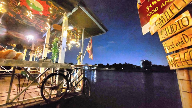 Smiley Studio - อำเภอปากเกร็ด