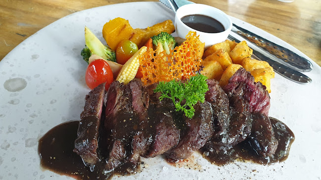 ตก, ตำบลปากน้ำโพ อำเภอเมืองนครสวรรค์ นครสวรรค์ 60000