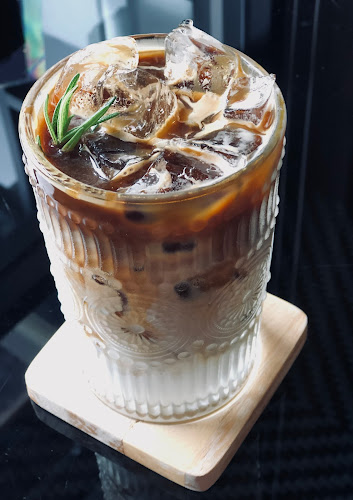 Comentarii opinii despre คุณเอียดชาววัง & ANYA Cafe