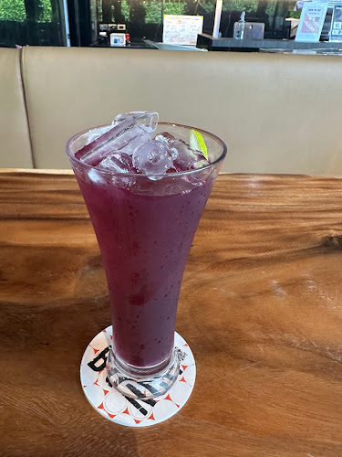 หลานตาชูหาดใหญ่ - การบริการอาหารและที่พัก