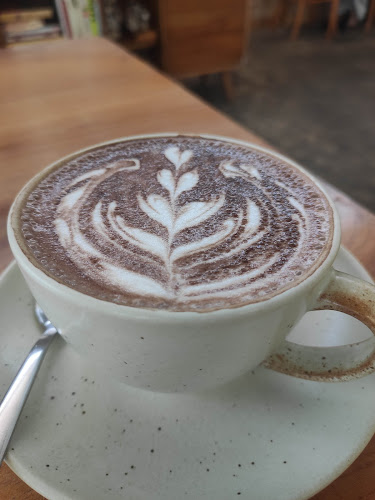 ซอย ทวีรัตน์ ตำบล หาดใหญ่ อำเภอหาดใหญ่ สงขลา 90110