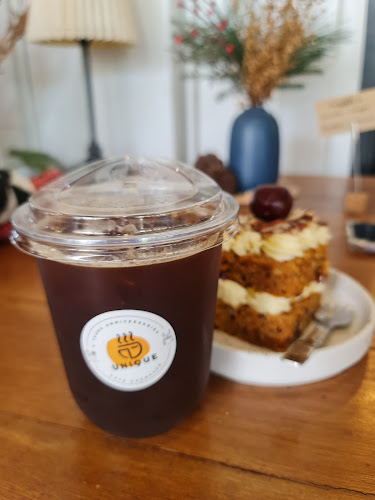 Comentarii opinii despre Unique Cafe'