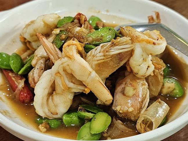 Opinii despre ในสวนอินดี้ Seafood în Mueang - การบริการอาหารและที่พัก