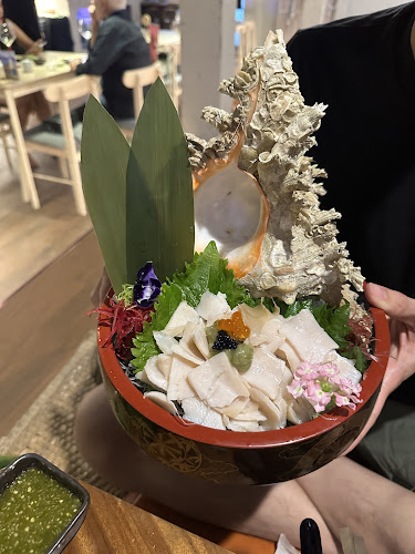 Baan Omakase Phuket - การบริการอาหารและที่พัก