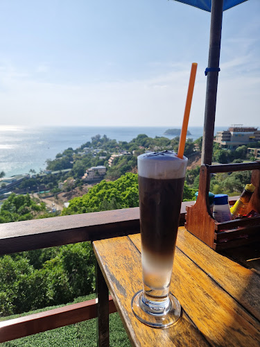 ร้านอาหารบ้านชมวิว - การบริการอาหารและที่พัก