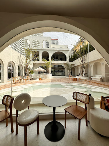 Opinii despre CASA MYKA (คาซ่ามิก้า) în อำเภอบางละมุง - การบริการอาหารและที่พัก