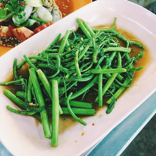 เฉินหลง ข้าวต้มเงินล้าน สาขา พุทธมณฑลสาย 4 - การบริการอาหารและที่พัก