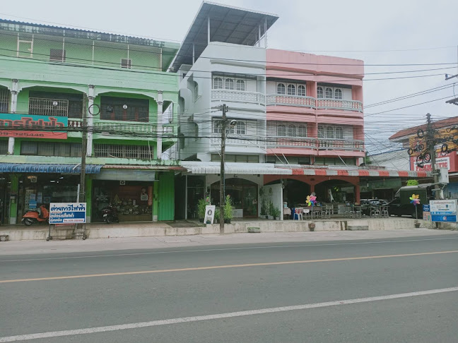 ทูเก็ตเตอร์ คอฟฟี่ - การบริการอาหารและที่พัก