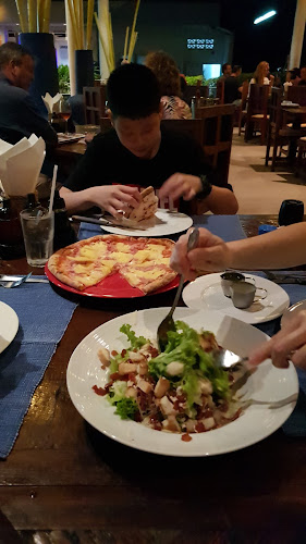 98/16 moo1 wiset rd, nai harn, phuket, thailand