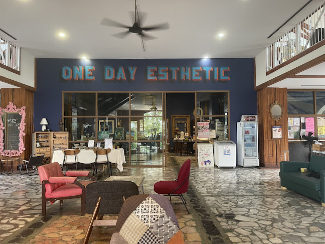 One day esthetic ART CAFE - การบริการอาหารและที่พัก