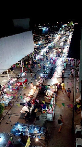 Walking Street Night Market - อำเภอเกาะสมุย