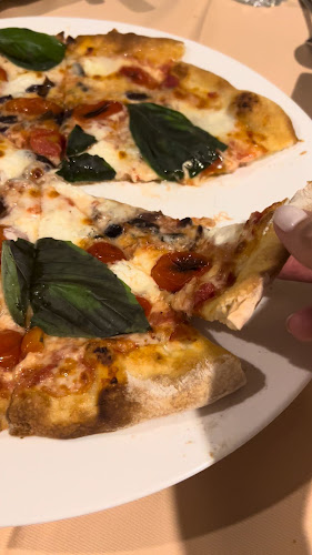 Bocconcino Phuket - การบริการอาหารและที่พัก