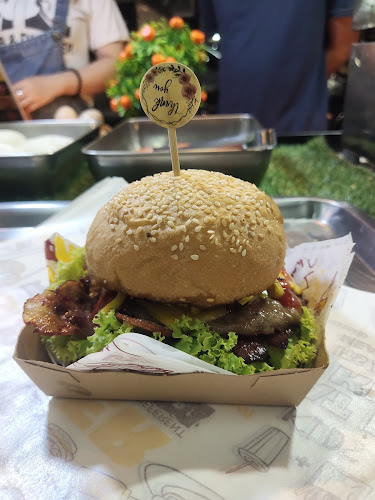 บ้านเอื้ออาทรปทุมธานี หน้า ซอย หมู่บ้านพฤกษาวิลล์ ลำลูกกา คลอง 2 อำเภอลำลูกกา ปทุมธานี 12130