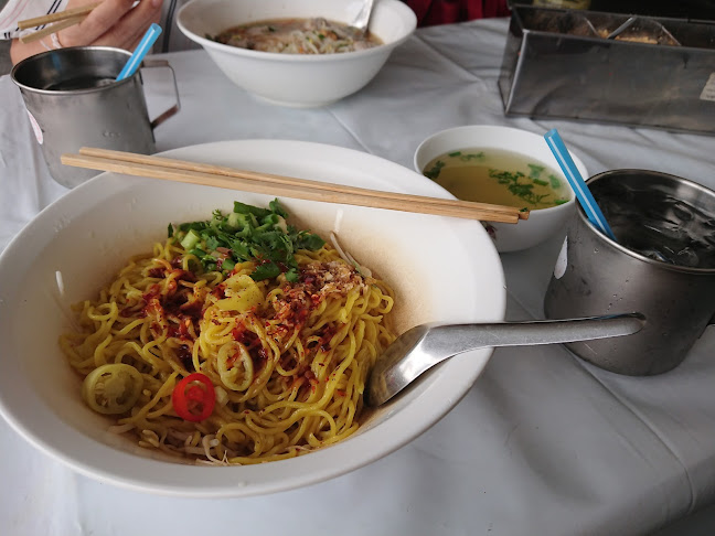 5WC2+J7V ท่าวังทอง อำเภอเมืองพะเยา พะเยา 56000