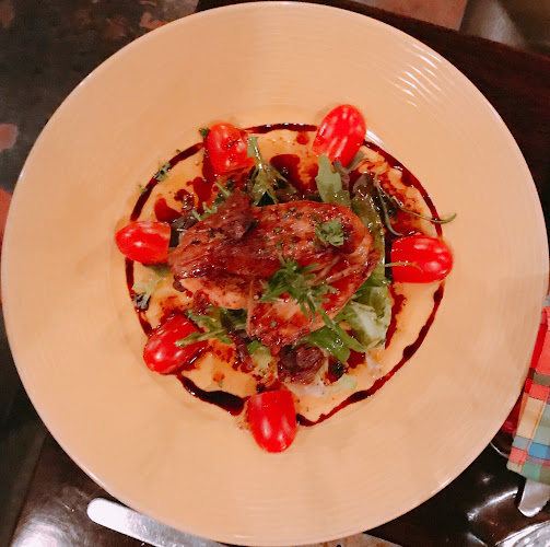 Opinii despre La Gaetana Restaurant în อำเภอเมืองภูเก็ต - การบริการอาหารและที่พัก