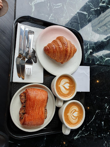 Comentarii opinii despre French Kitsch Café - Central Korat Store