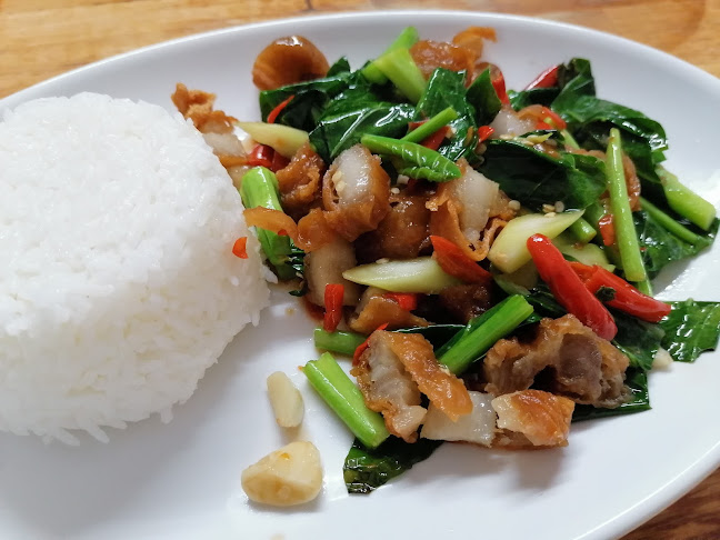 Opinii despre ร้านอาหารบ้านแสนสุข( Bansansuk)​ în อำเภอเมืองอุบลราชธานี - การบริการอาหารและที่พัก