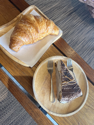 Uncle Toma's by Bakeology