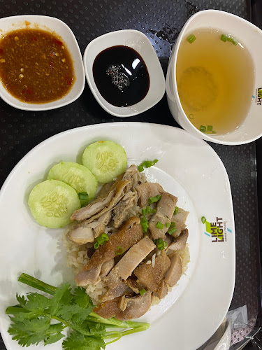 Limelight Food Court - การบริการอาหารและที่พัก