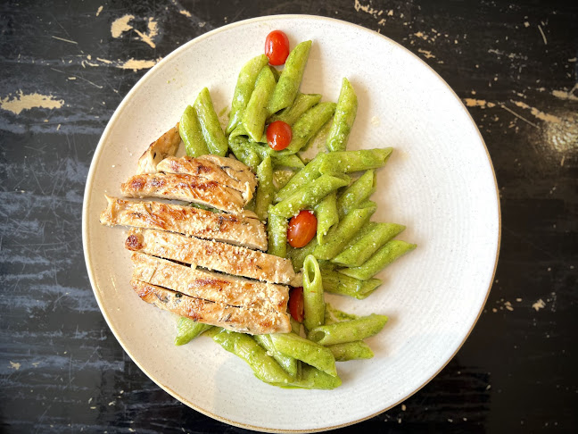 Good Grill - Steak Salad Pasta - การบริการอาหารและที่พัก