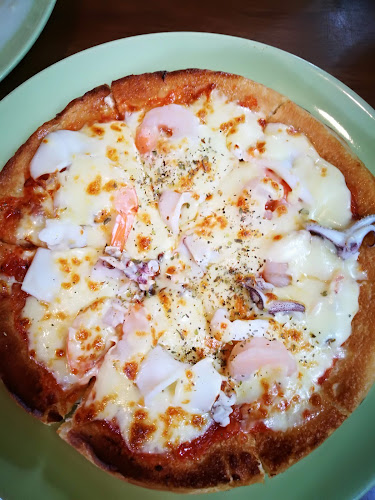 Opinii despre ร้านอาหารสโนว์ไวท์นครปฐม în อำเภอเมืองนครปฐม - การบริการอาหารและที่พัก