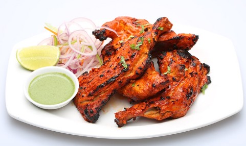 Opinii despre Swagatam Indian Cafe and Restaurant în อำเภอบางละมุง - การบริการอาหารและที่พัก