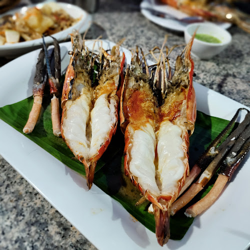 ร้านอาหาร กุ้งเผา 2 - การบริการอาหารและที่พัก