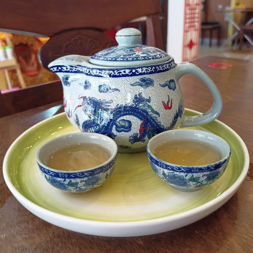 ร้าน ซุ่นฮะฮวด ติ่มซำ น้ำชา - การบริการอาหารและที่พัก