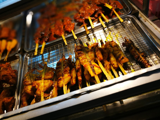 กล้วยปิ้ง​ นีม&มา