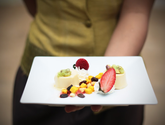 V7WW+8FW 41 ถ. ทวีวงศ์ ตำบลป่าตอง อำเภอกะทู้ ภูเก็ต 83150