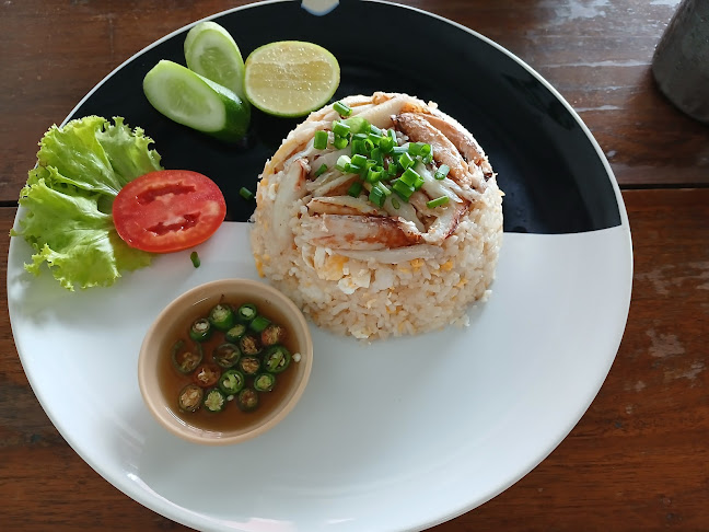 ร้านชามยิ้ม ถนน นาสาร สงขลา - การบริการอาหารและที่พัก