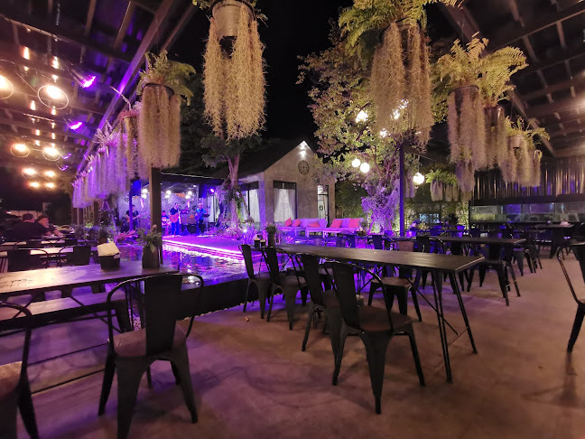 Comentarii opinii despre เรนฟอร์เรสคาเฟ่ พัทยา