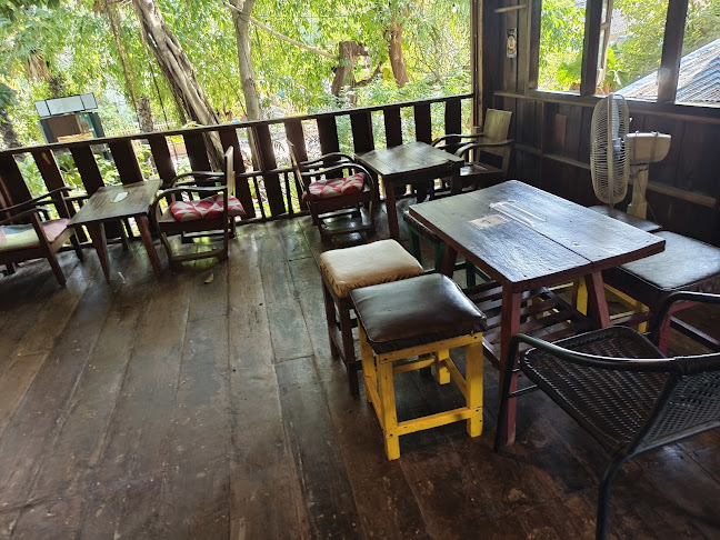 260 16 หมุ่ 4 ซอย ศรีจันทร์ 27 ตำบลในเมือง อำเภอเมืองขอนแก่น ขอนแก่น 40000